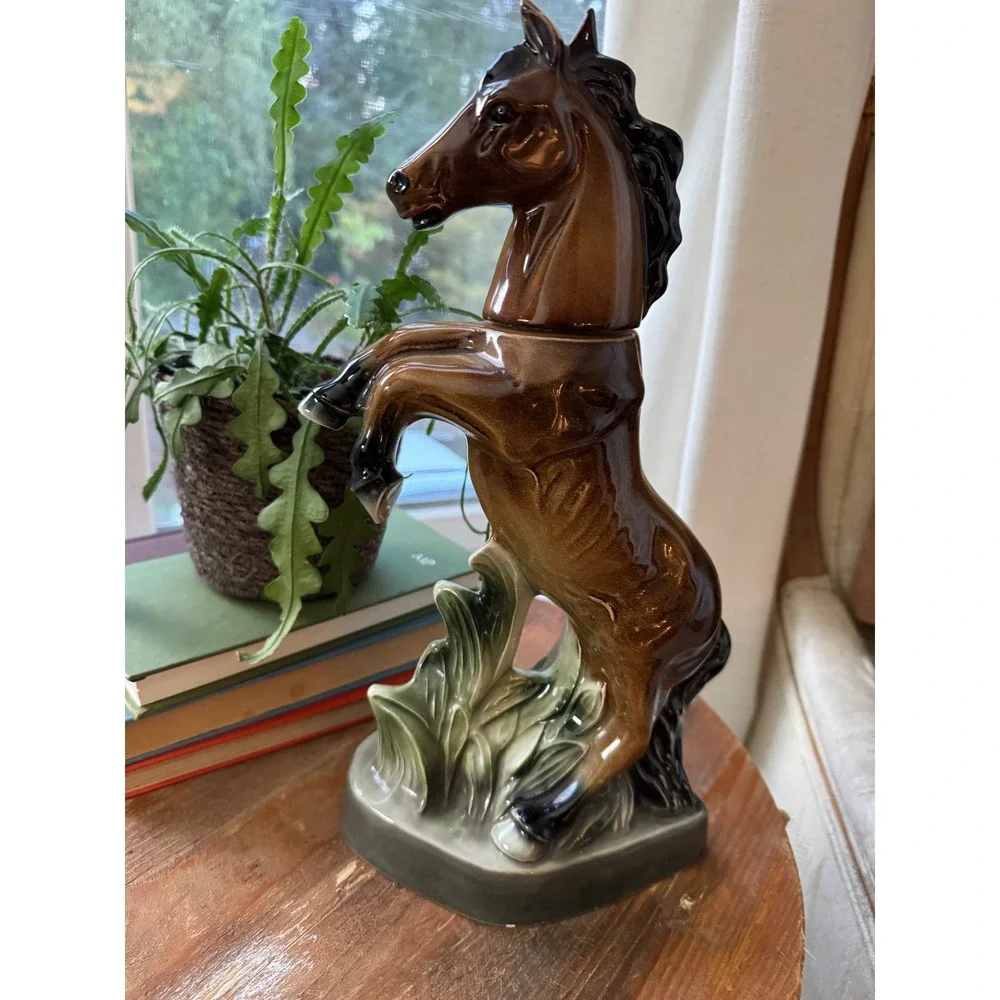 Vintage 1962 Jim Beam Brown Stallion Rearing Horse Bourbon Decanter Equestrian